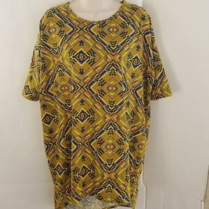 LulaRoe simply comfortable short sleeve long shirt